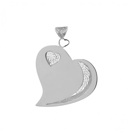 pendente coração filigrana em prata polida com coração recortado e detalhes finos de filigrana artesanal