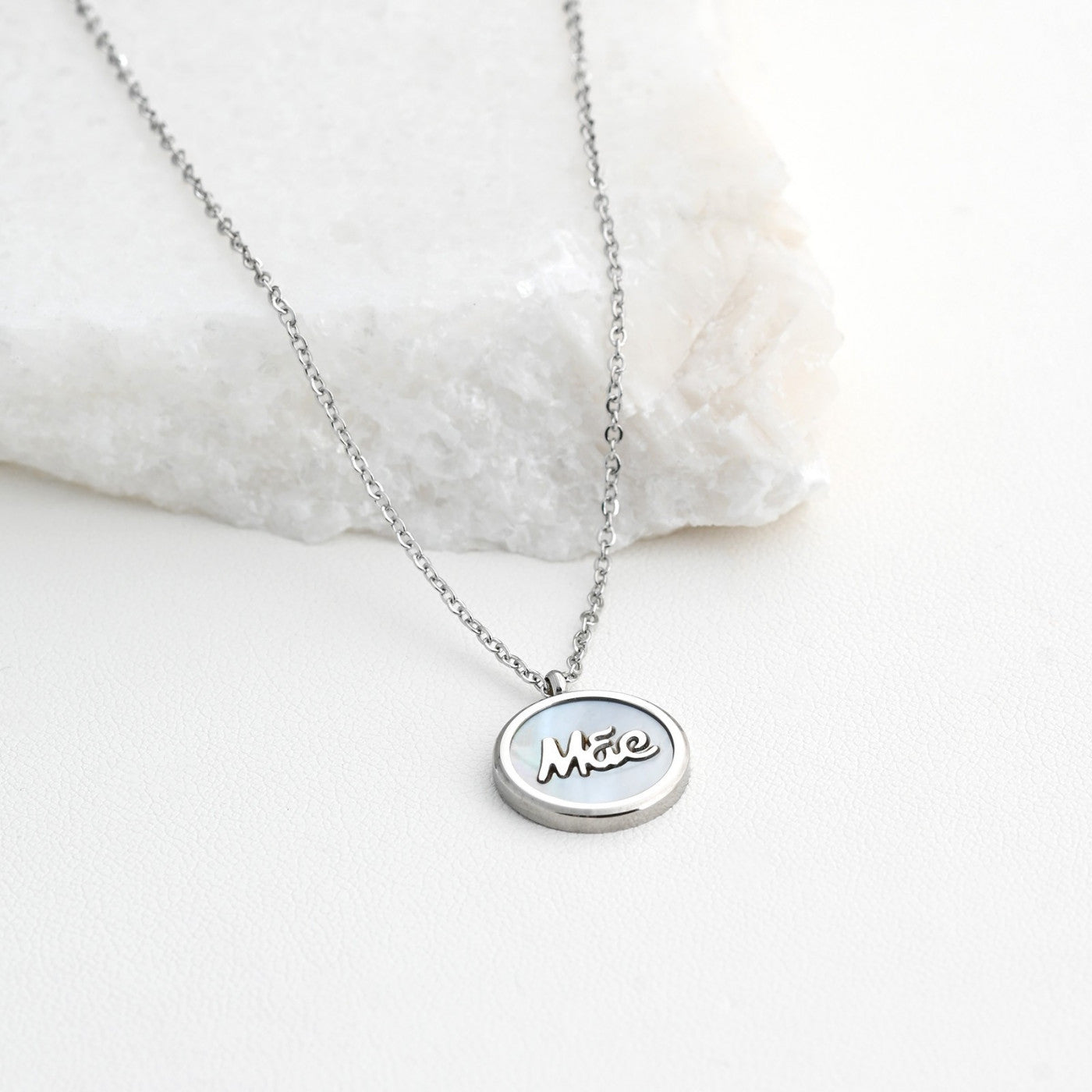 Steel necklace with mother of pearl and word MOTHER