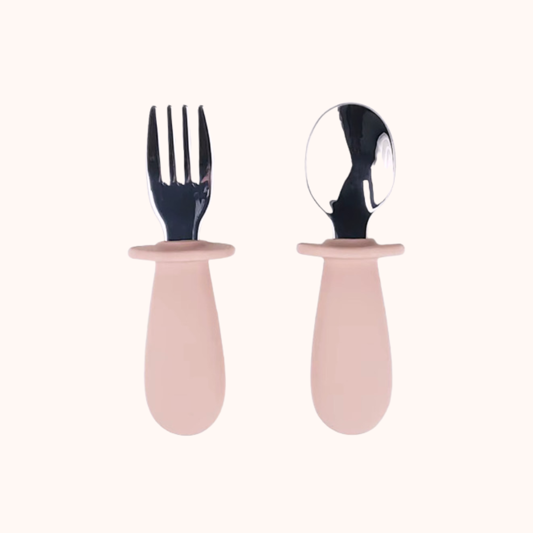 Conjunto Colher e Garfo para Bebé com Estojo – Blush | MAVIE