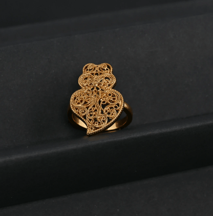 Anel Coração de Viana com Flor | Aço Inoxidável Dourado | Alma de Portugal