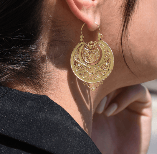 Brincos Arcadas de Rainha | Aço Inoxidável Dourado | Alma de Portugal