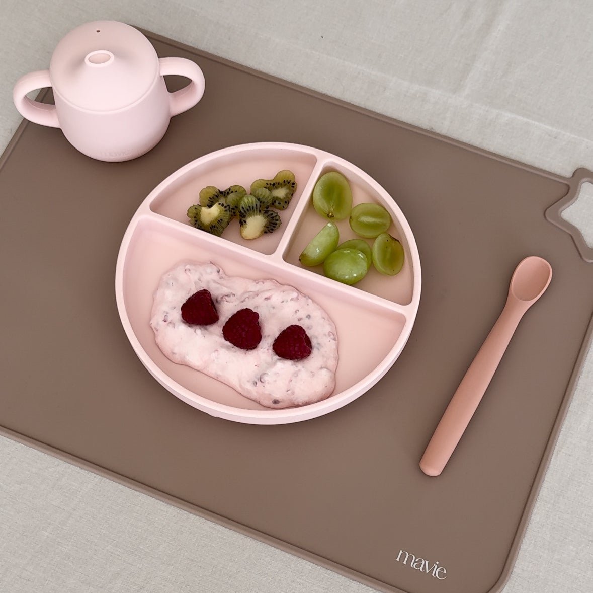 Conjunto 2 Pratos de Silicone com Ventosas e Tampas – Lavender & Blush | MAVIE