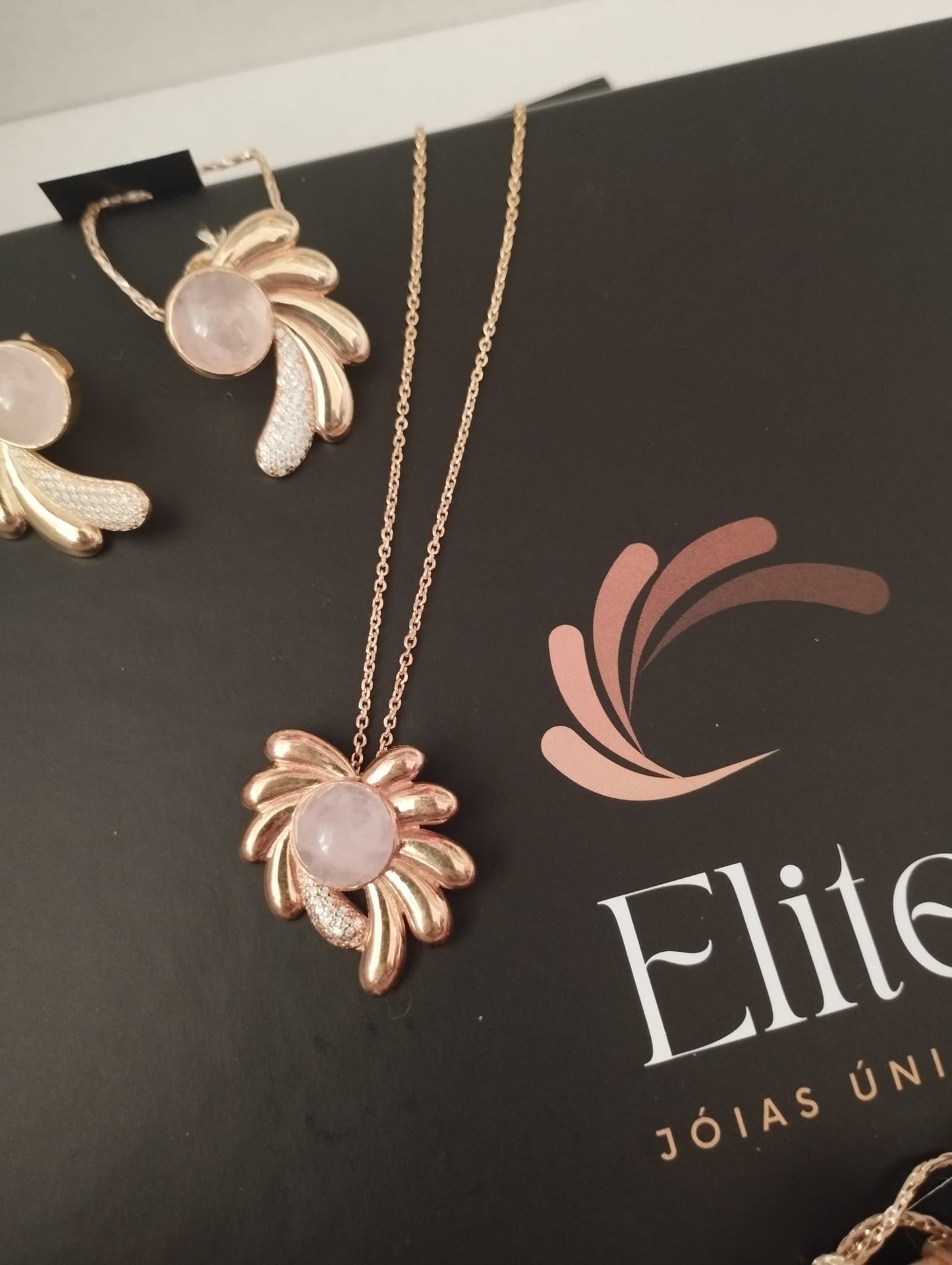 Elite Necklace