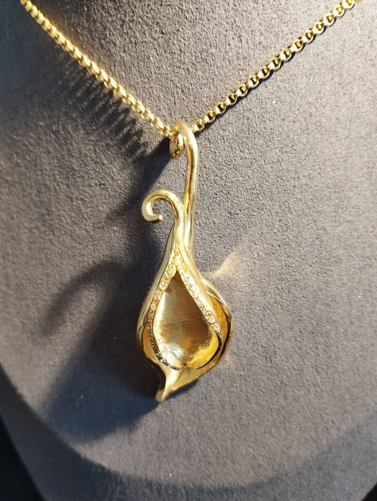 Elite Necklace