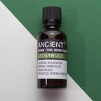 Óleo Essencial Biológico de Cedro 100% Puro – 50 ml | Ancient Wisdom