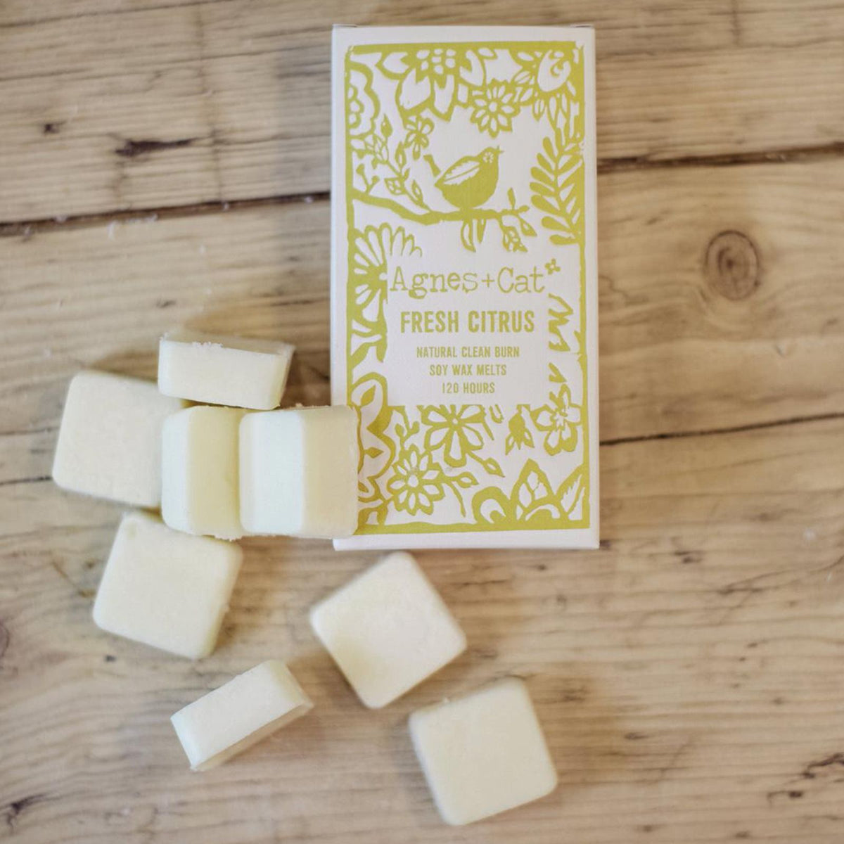 Caixa de 8 Ceras Perfumadas de Soja – Citrinos Frescos | Agnes + Cat