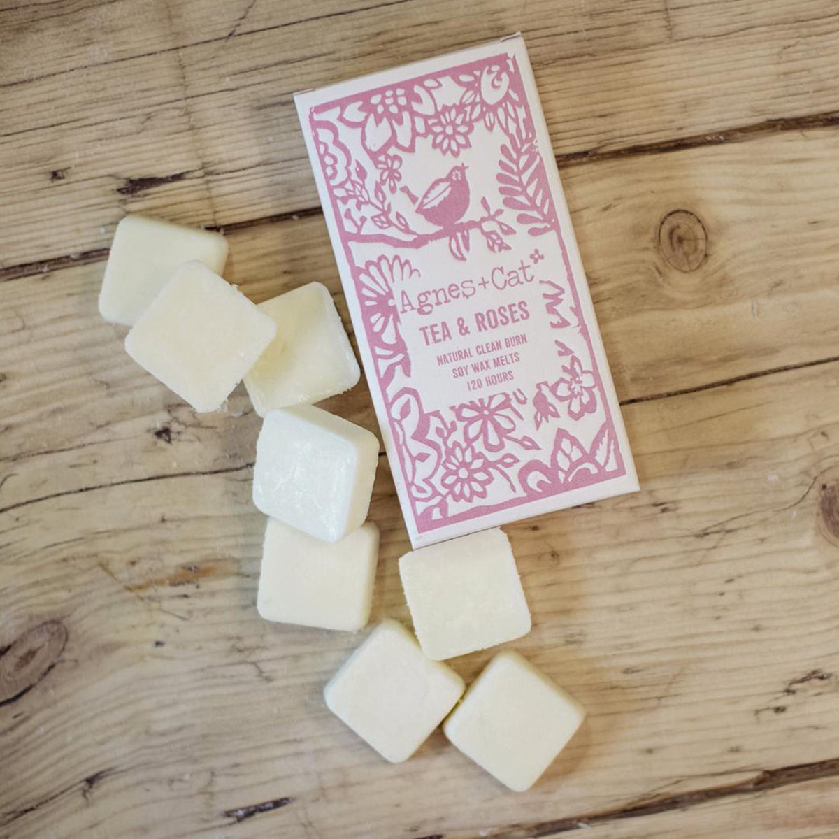 Caixa de 8 Ceras Perfumadas de Soja – Chá e Rosas | Agnes + Cat