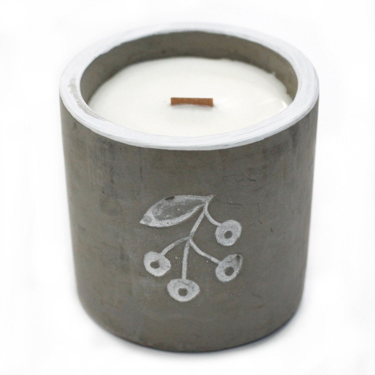 Vela de Soja em Cimento Média – Design Berrys – Zimbro e Gin Doce com Pavio de Madeira | Ancient Wisdom