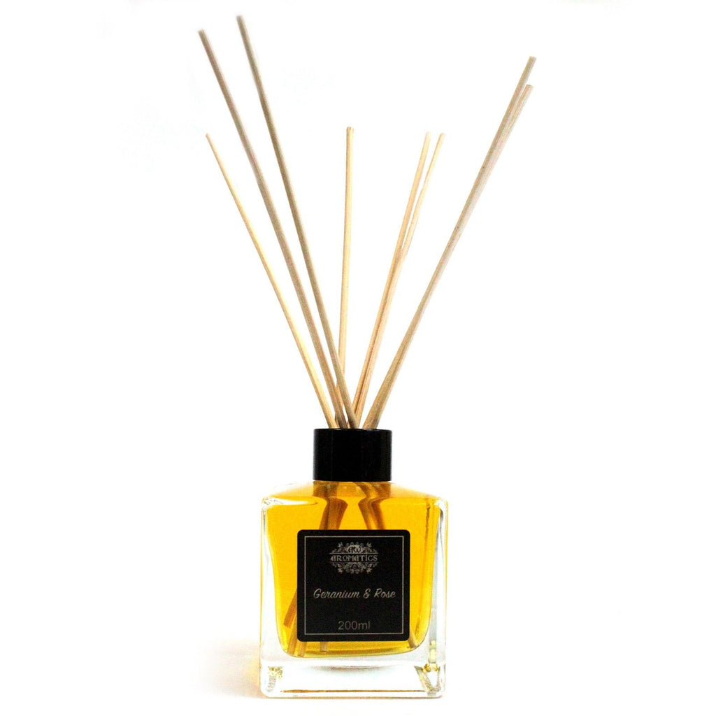 Difusor de Varetas com Óleos Essenciais Gerânio e Rosa – 200 ml | Ancient Wisdom