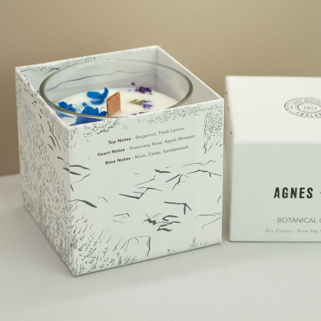 Vela Botânica de Soja com Flores Secas – Moorland – 350 g | Agnes + Cat