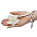 Flor para Difusor em Madeira de Sola – Lírio Pequeno com Cordão | Ancient Wisdom