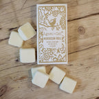 Caixa de 8 Ceras Perfumadas de Soja – Marroquina (Moroccan Roll) | Agnes + Cat