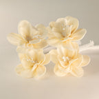 Flor para Difusor em Madeira de Sola – Lírio Pequeno com Cordão | Ancient Wisdom