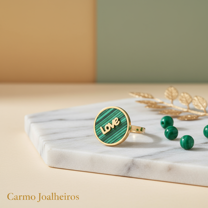 Banner Anel de Aço com Malaquita Banho Dourado