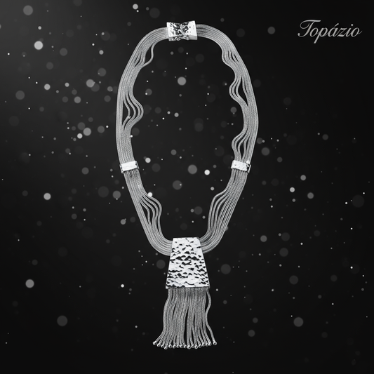Banner Topázio - Colar Trapézio Feminino Prateado Moderno