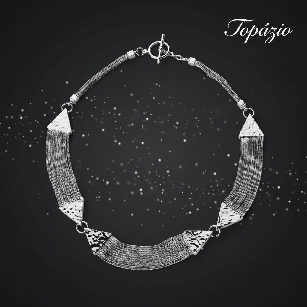 Banner Topázio - Colar Triângulo Prata Feminino Elegante