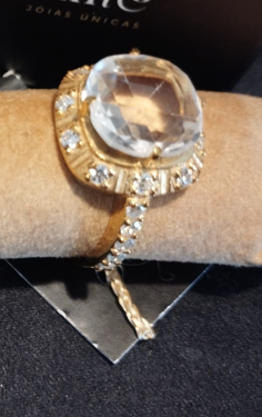 Elite Quartz Crystal Ring - Elegance collection