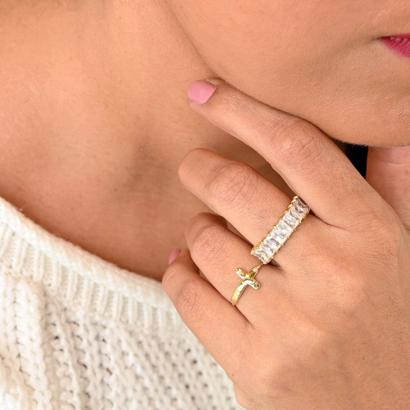 Rectangular shiny steel ring