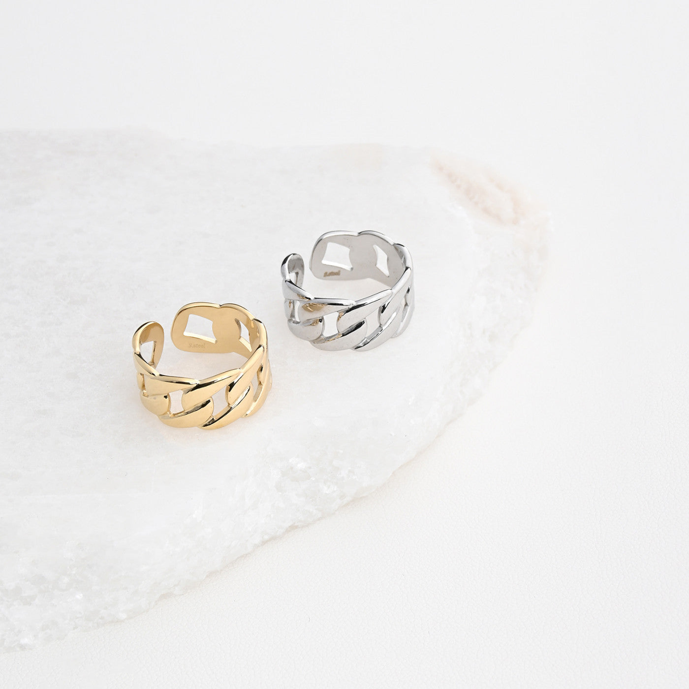 Anel ajustável aço corrente - Terra de Estrelas