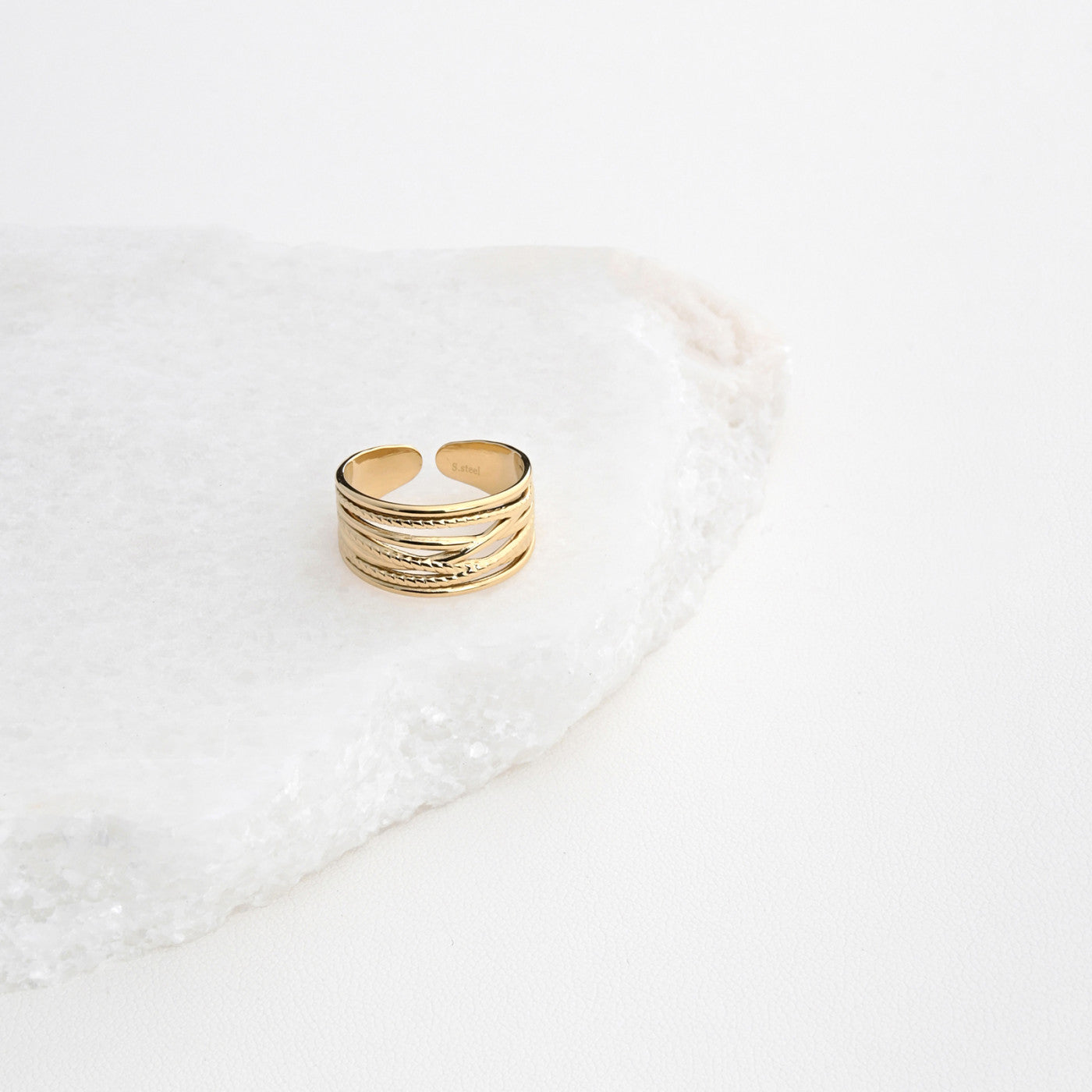 Anel ajustável aço básico entrelaçado - Terra de Estrelas