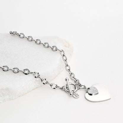 Steel necklace with links and heart