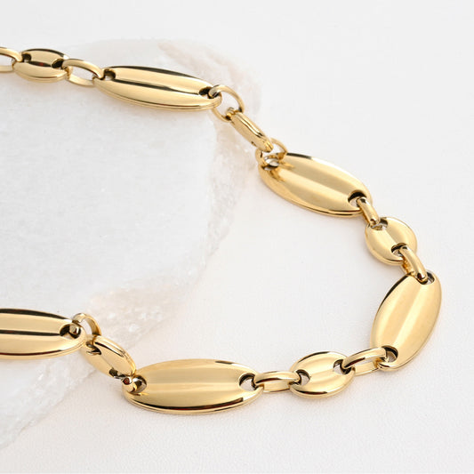 Stainless steel necklace with long links